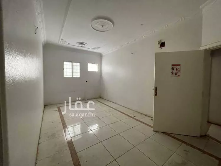 عمارة للإيجار في شارع الخليفة المامون, حي بدر, مدينة الرياض, منطقة الرياض 15