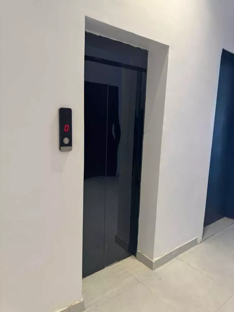 عمارة للإيجار في شارع الإعتدال, حي بدر, مدينة الرياض, منطقة الرياض 7