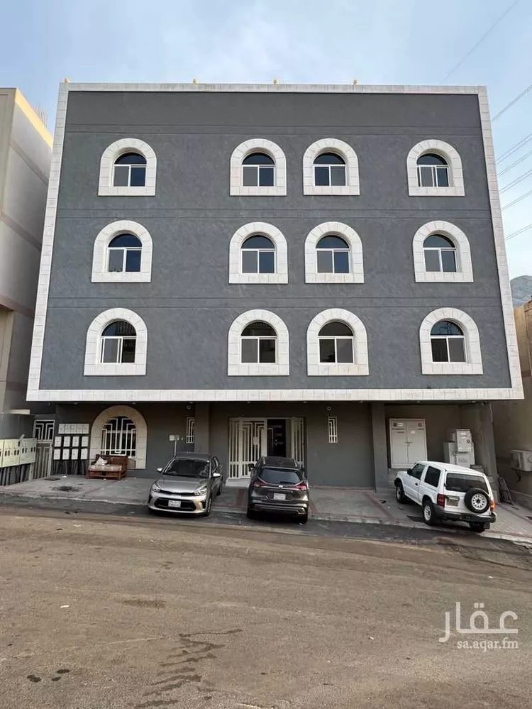عمارة للبيع في شارع محايل عسير, حي وادي جليل, مدينة مكه المكرمه, منطقة مكة المكرمة