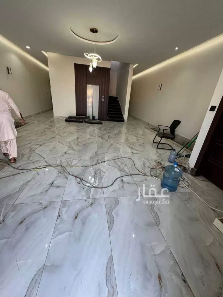 عمارة للإيجار في شارع وادي حدلي, حي بدر, مدينة الرياض, منطقة الرياض 13