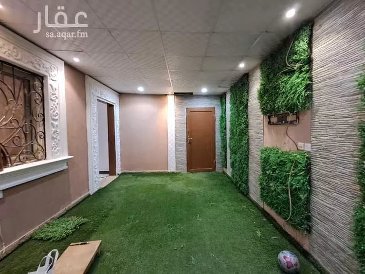 دور للإيجار في شارع رقم 42, حي بدر, مدينة الرياض, منطقة الرياض صورة 2