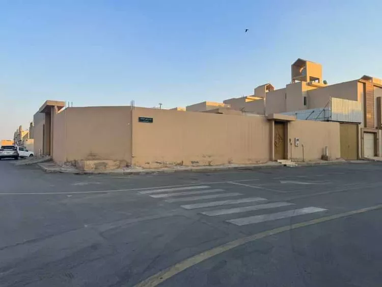 أرض للبيع في شارع وادي البطحاء, حي بدر, مدينة الرياض, منطقة الرياض صورة 2