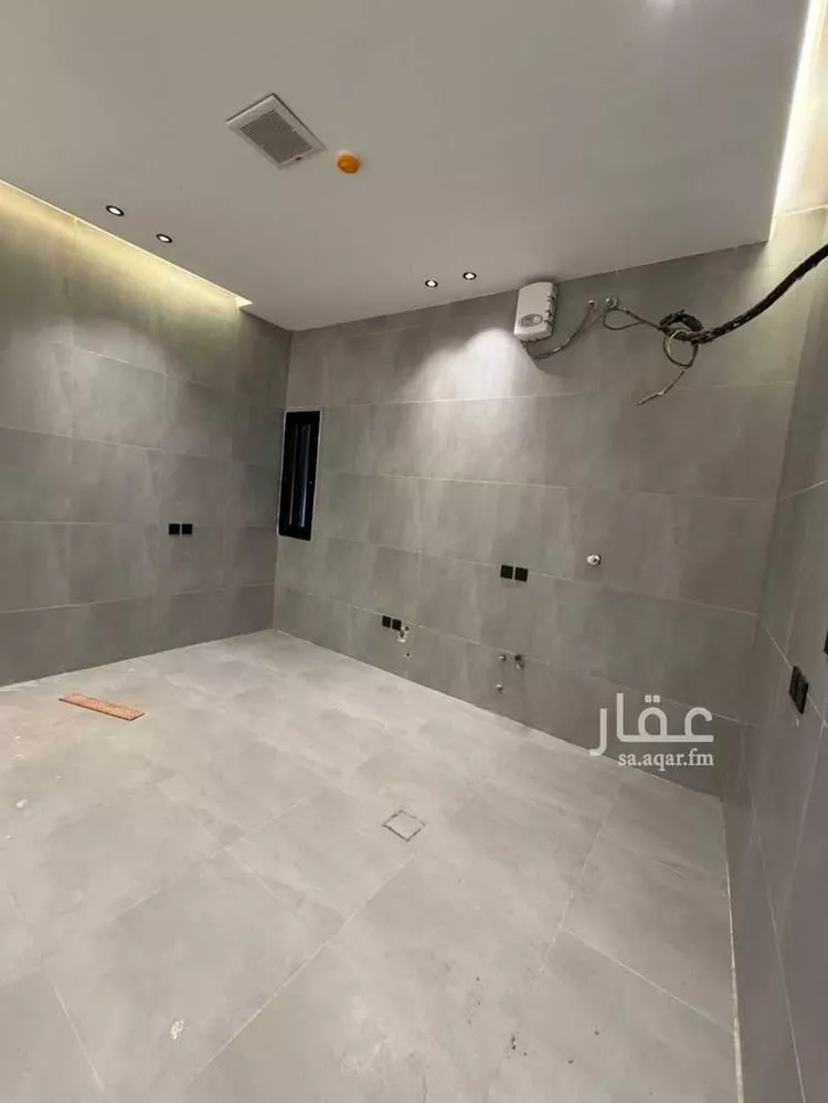 عمارة للبيع في شارع وادي المياة, حي بدر, مدينة الرياض, منطقة الرياض صورة 2