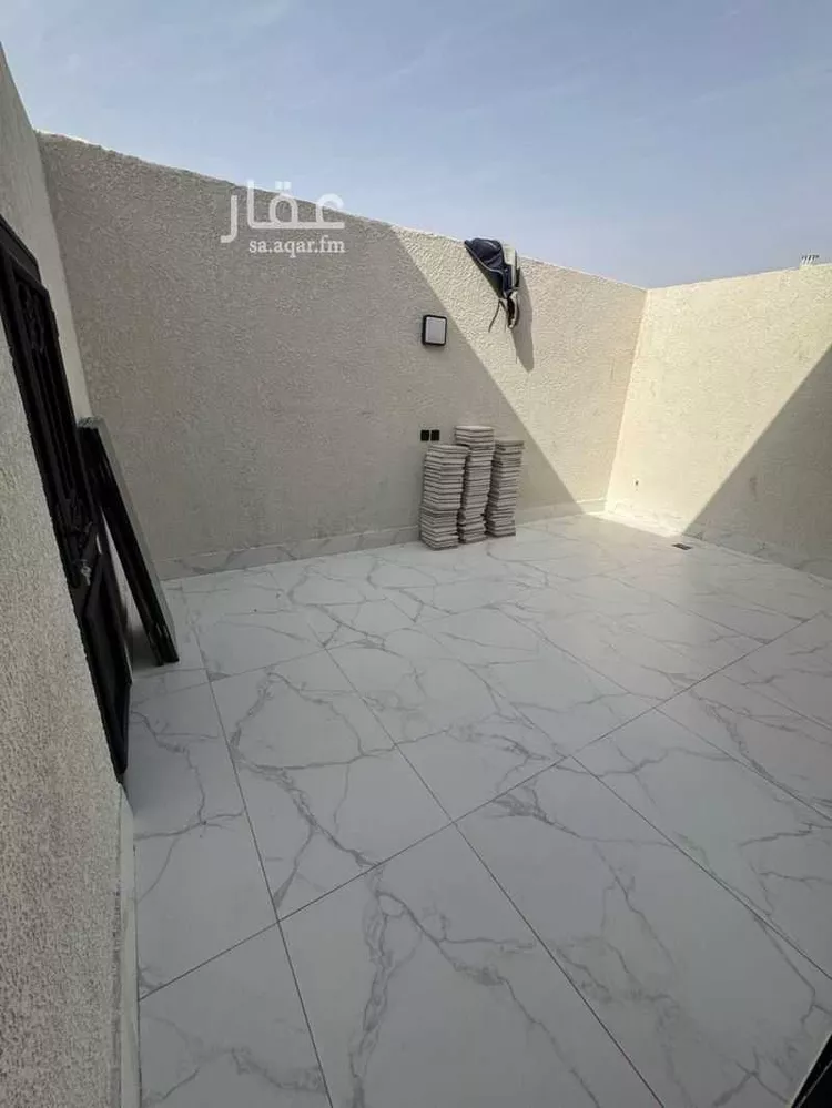 Floor for Sale in Riyadh Ash Shifa 9