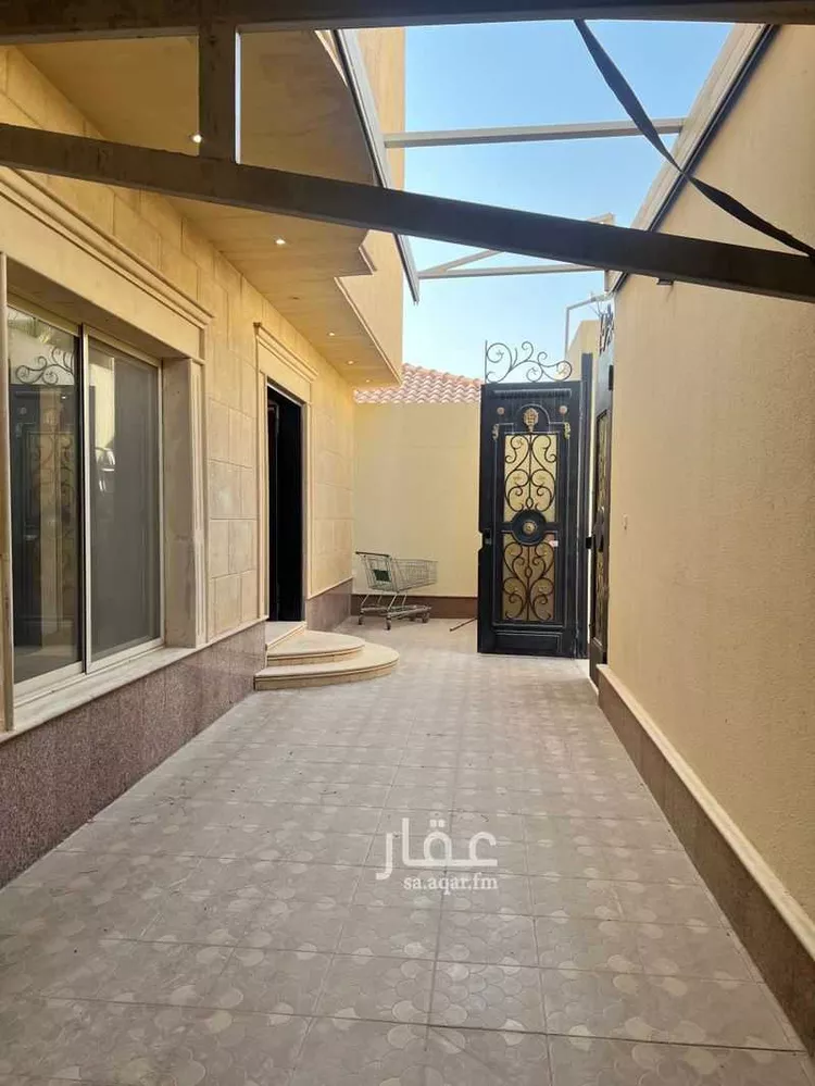 فيلا للإيجار في شارع القطينة, حي الندى, مدينة الرياض, منطقة الرياض