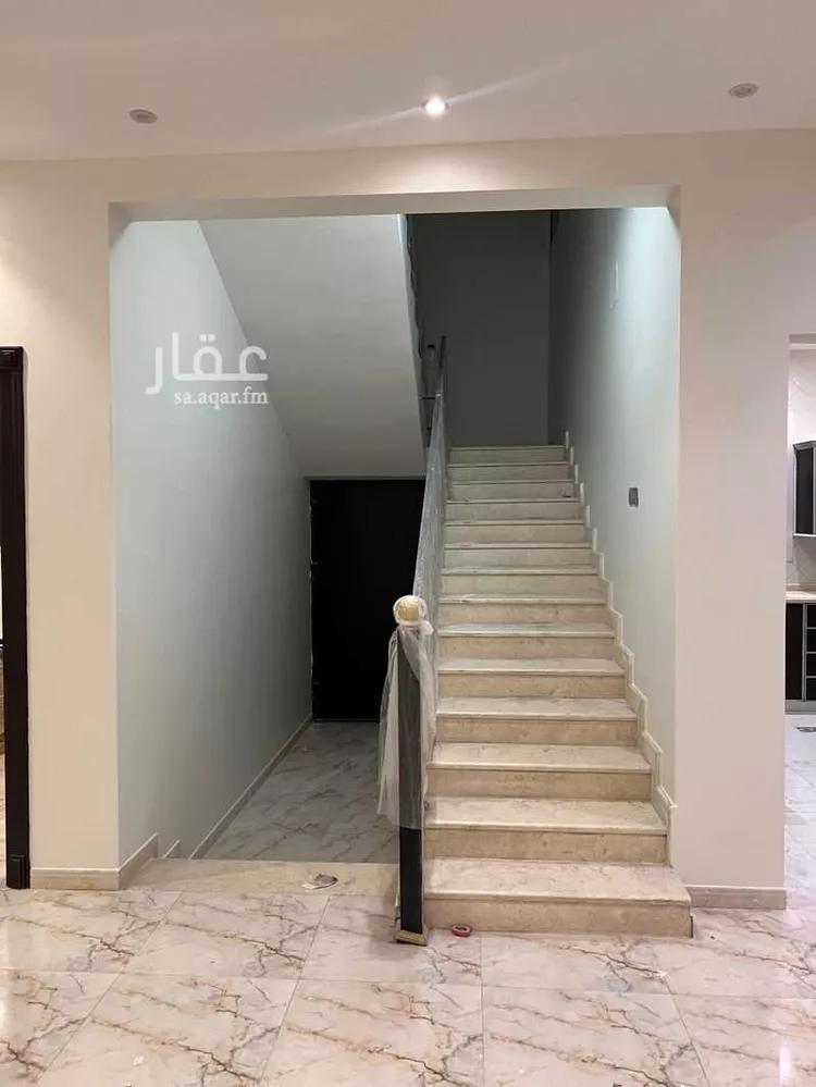 فيلا للبيع في شارع المرحب, حي الصحافة, مدينة الرياض, منطقة الرياض صورة 5