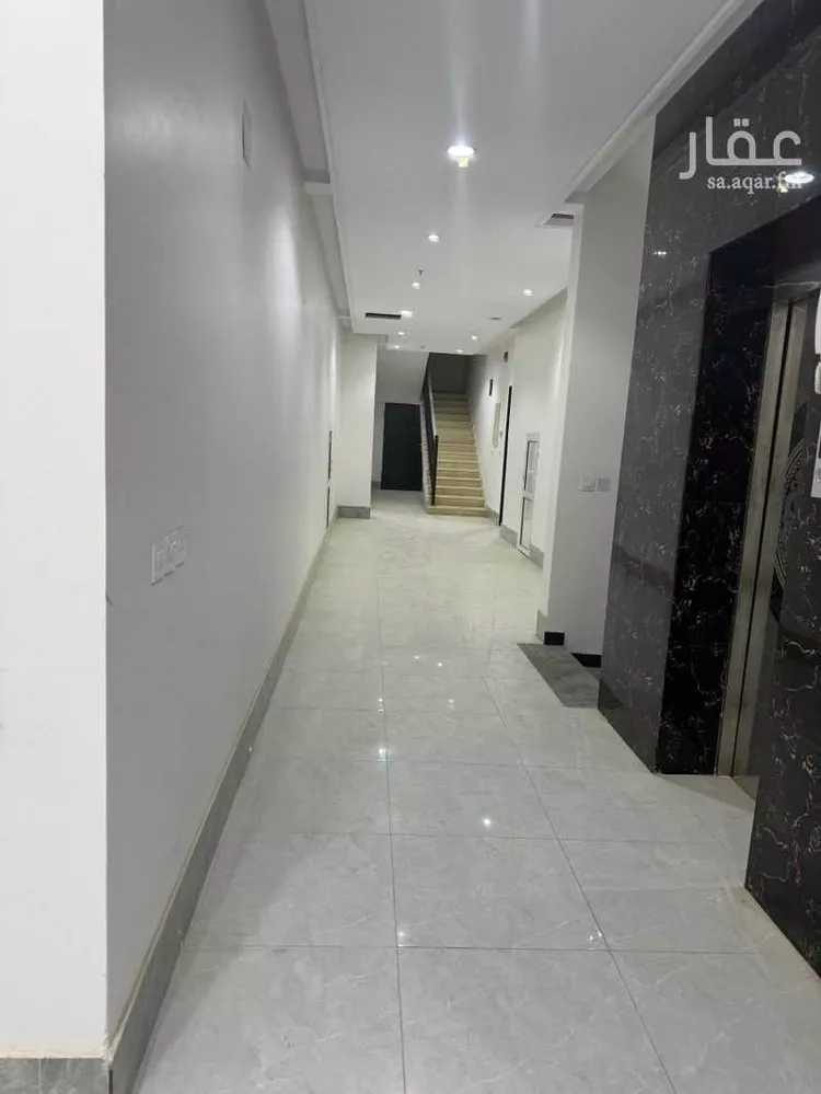 عمارة للإيجار في شارع محمد بن مانع, حي المعيزيلة, مدينة الرياض, منطقة الرياض صورة 3
