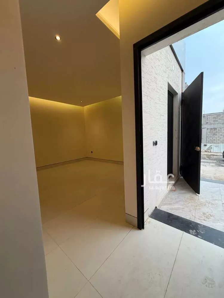 فيلا للبيع في شارع حسن فدعق, حي العارض, مدينة الرياض, منطقة الرياض صورة 4