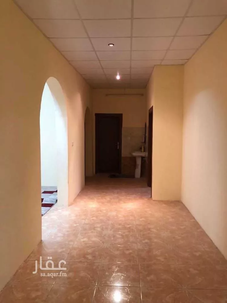 دور للبيع في شارع 5 الملك فهد بن عبدالعزيز, حي الفوارة, مدينة الفوارة, منطقة القصيم صورة 5