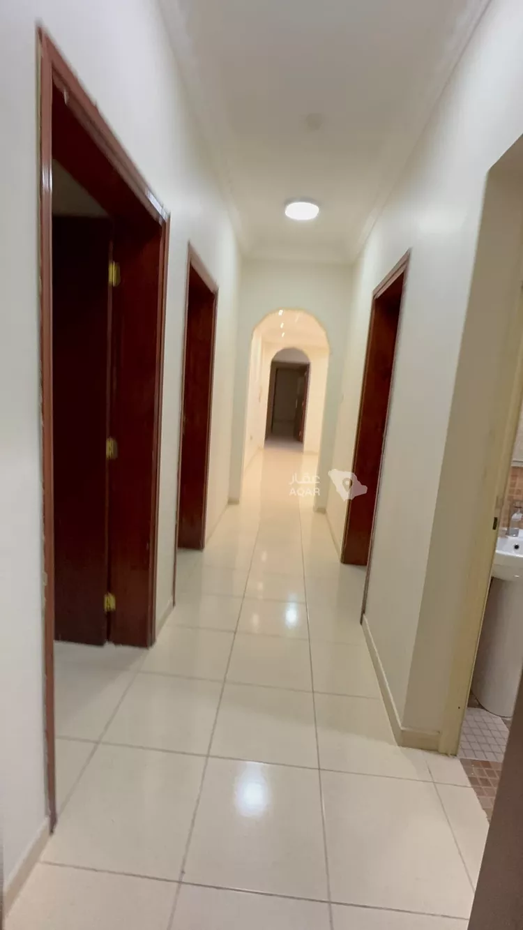 شقة للبيع في شارع  1 ب, حي الحمراء, مدينة الجبيل, المنطقة الشرقية 2