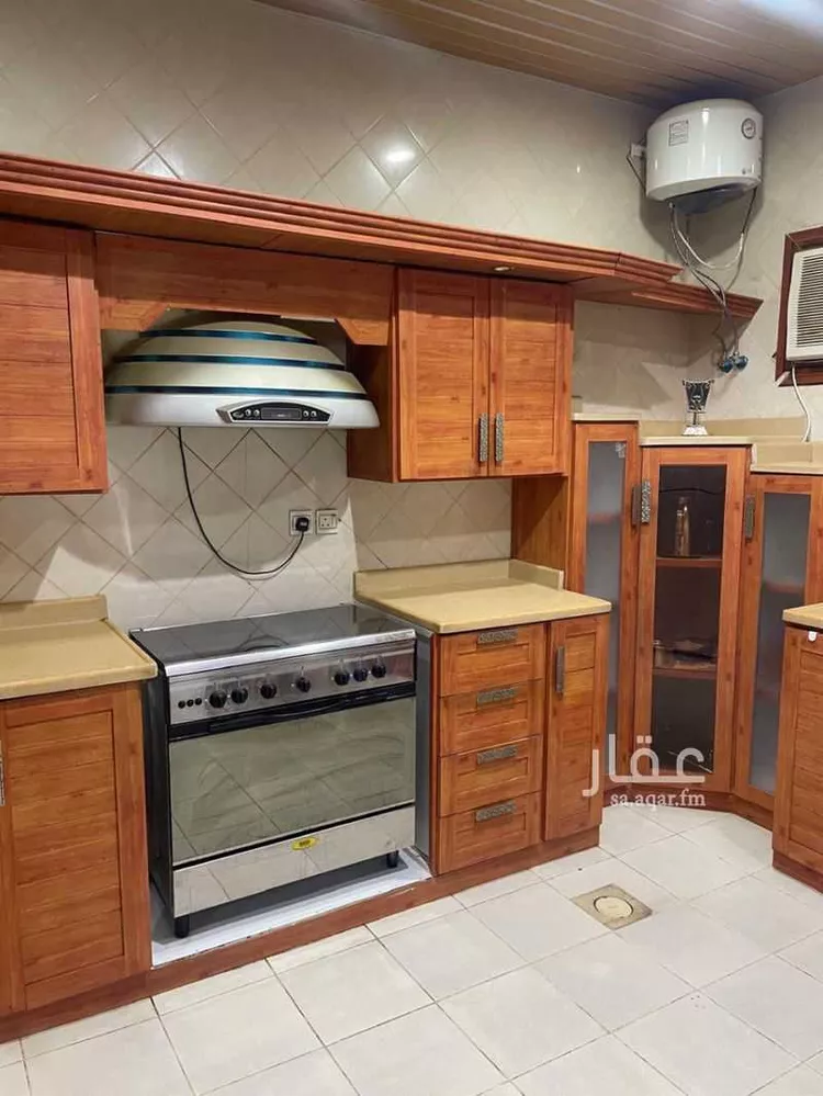 فيلا للإيجار في شارع الكهفة, حي الحزم, مدينة الرياض, منطقة الرياض صورة 3