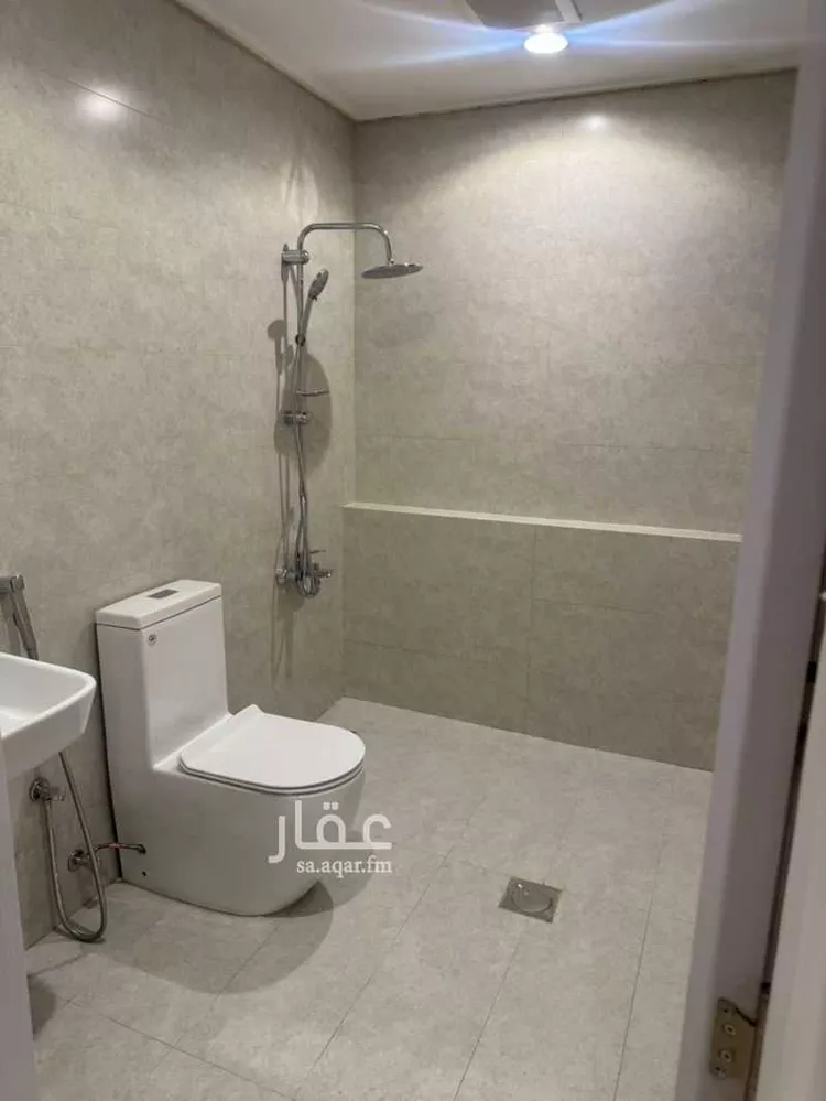 شقة للإيجار في شارع الأمير سعود بن ناصر بن فرحان آل سعود, حي المؤتمرات, مدينة الرياض, منطقة الرياض صورة 3