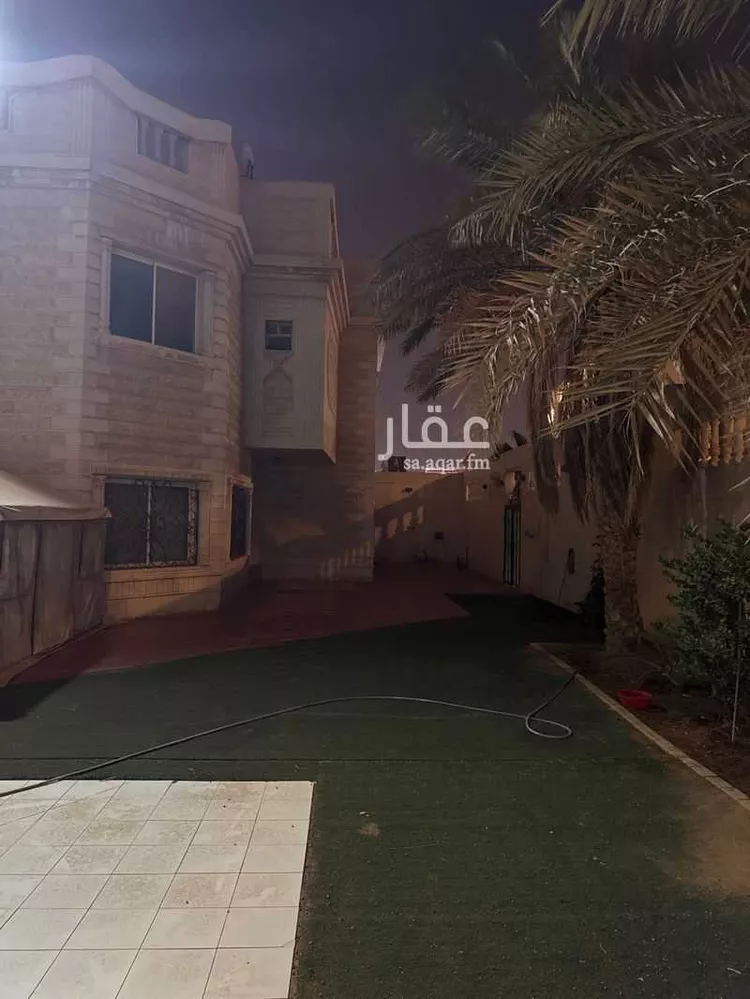 فيلا للبيع في شارع عاصم بن هرم, حي الملك فيصل, مدينة الرياض, منطقة الرياض صورة 4