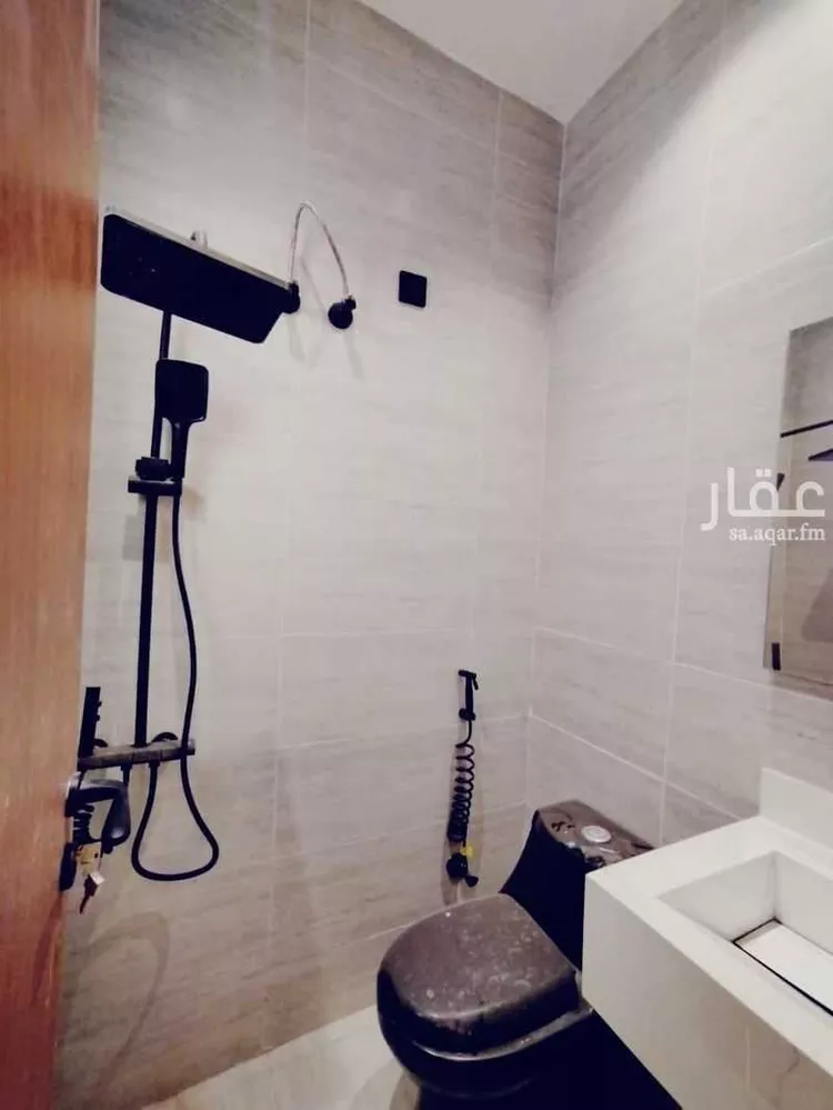 شقة للإيجار في شارع رقيقه, حي النزهة, مدينة جدة, منطقة مكة المكرمة 6