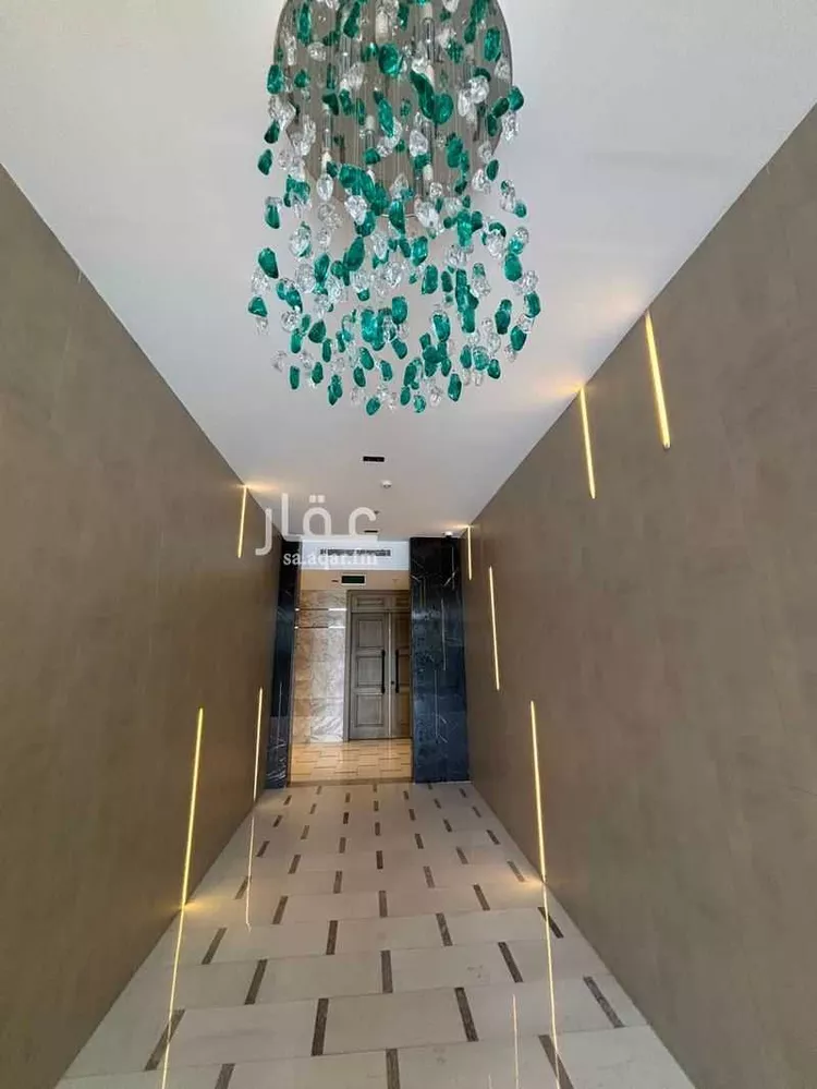 Commercial Office for Rent in Jeddah Al Khalidiyah