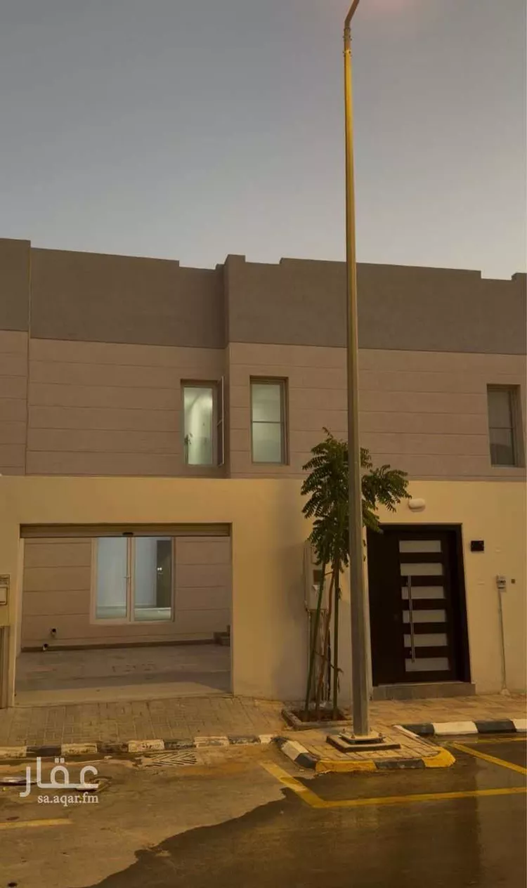 Villa for Sale in Riyadh King Khalid International Airport