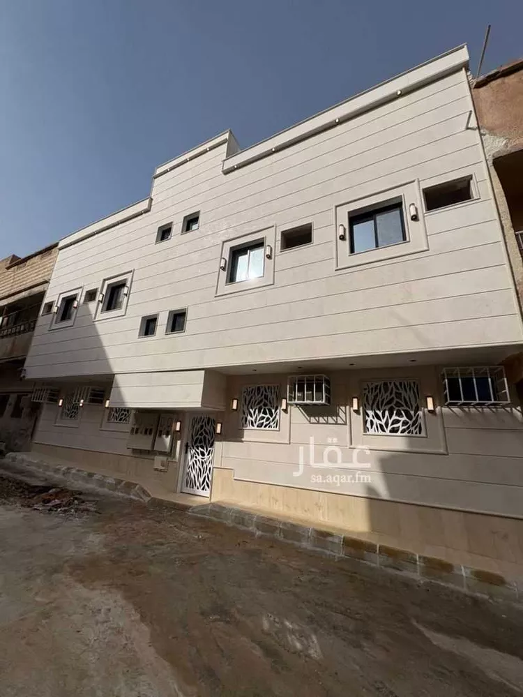 عمارة للبيع في شارع الحريفة ، حي منفوحة ، الرياض ، منطقة الرياض صورة 4