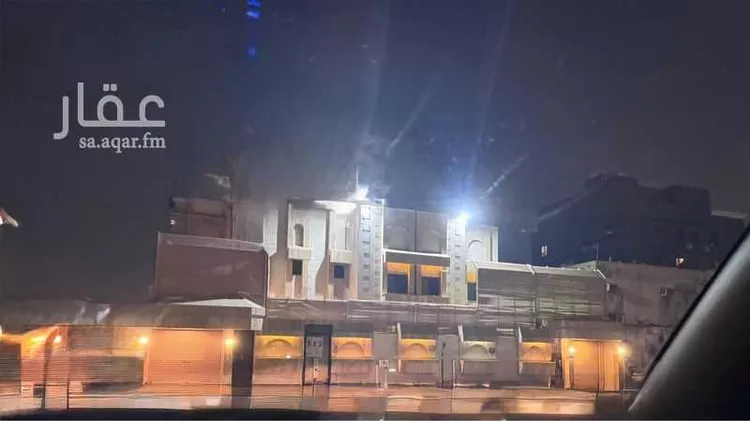 شقة للإيجار في شارع علي سلامه, حي العزيزية, مدينة جدة, منطقة مكة المكرمة