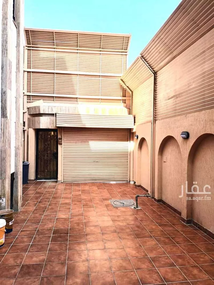 عمارة للإيجار في شارع علي سلامه, حي العزيزية, مدينة جدة, منطقة مكة المكرمة صورة 3