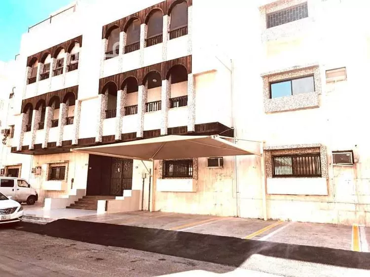 عمارة للإيجار في شارع الحواة, حي العزيزية, مدينة جدة, منطقة مكة المكرمة صورة 3