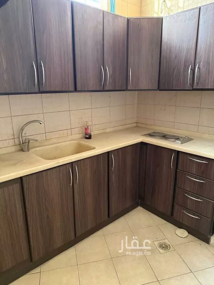 مكتب تجاري للإيجار في شارع عبدالرحمن الداخل, حي النهضة, مدينة جدة, منطقة مكة المكرمة 7