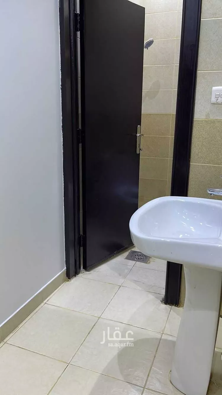 شقة للإيجار في شارع الطائف ، حي ظهرة لبن ، الرياض ، منطقة الرياض صورة 4