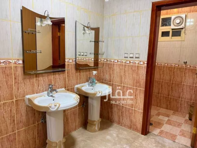 شقة للإيجار في شارع العويصي, حي الروابي, مدينة أبها, منطقة عسير 10