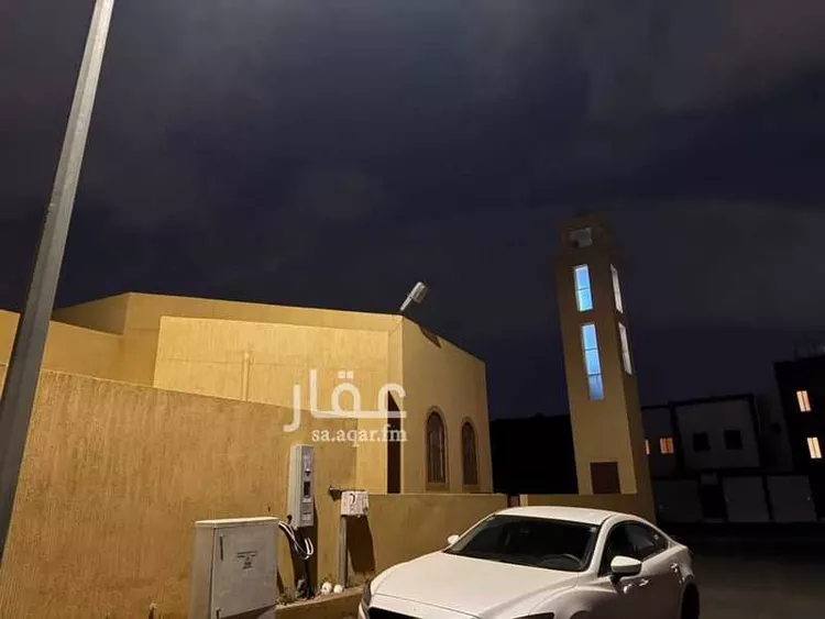 عمارة للإيجار في شارع العويصي, حي الروابي, مدينة أبها, منطقة عسير صورة 2