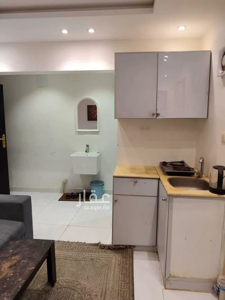 شقة للإيجار في شارع عبدالله بن سعود بن عبدالعزيز الفرعى, حي اليرموك, مدينة الرياض, منطقة الرياض صورة 2