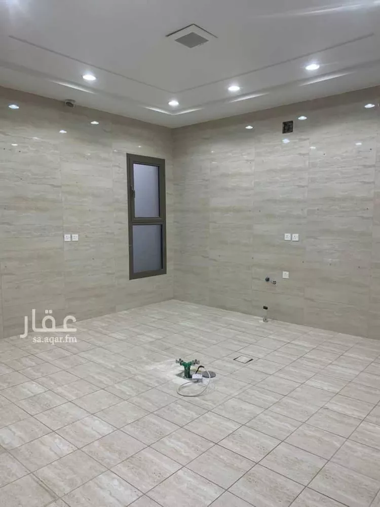 فيلا للبيع في شارع حسن سلطان العمروي, حي طويق, مدينة الرياض, منطقة الرياض 11