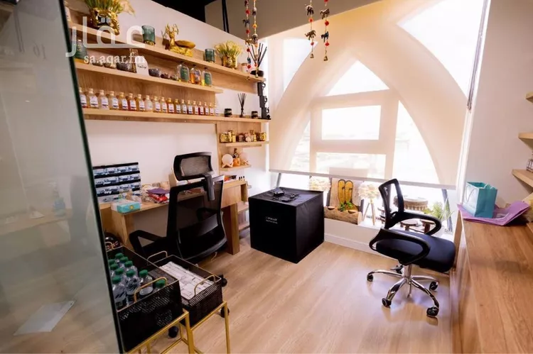 عمارة للإيجار في شارع ابن الرومي, حي السليمانية, مدينة الرياض, منطقة الرياض صورة 4