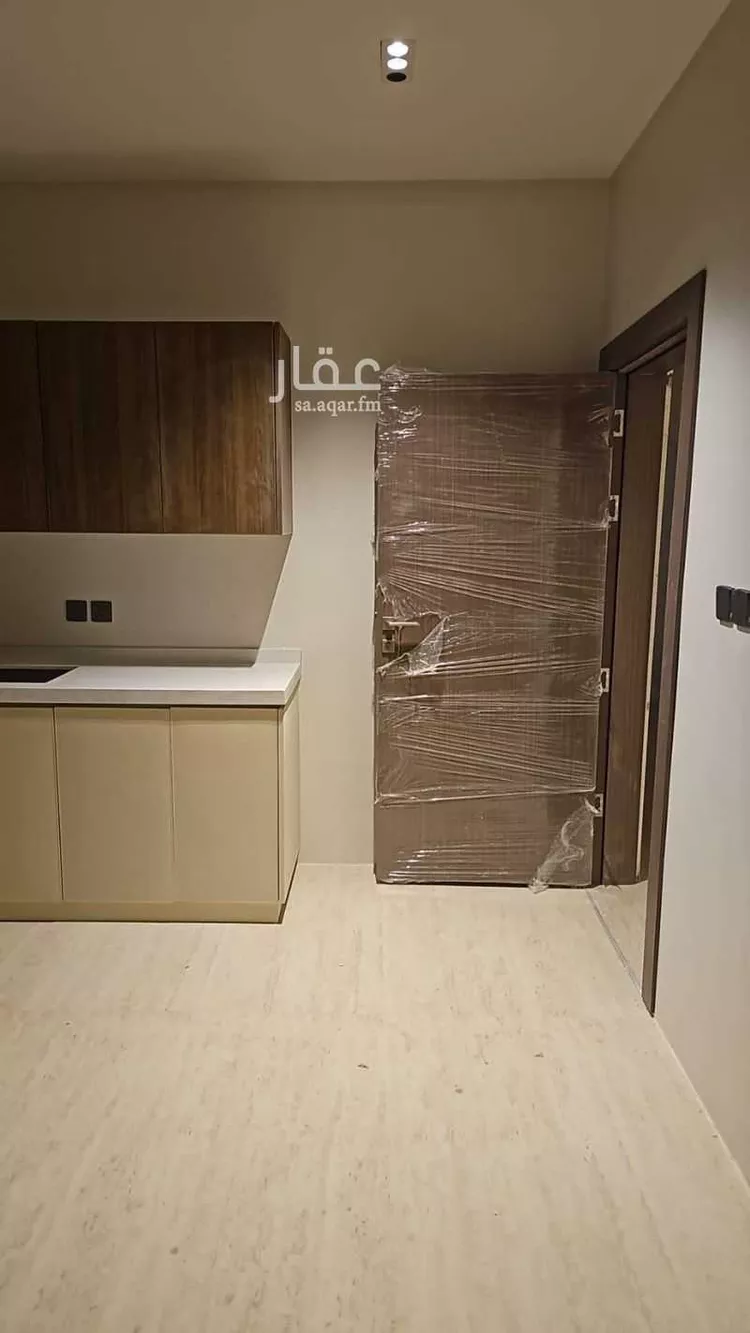 Floor for Rent in Riyadh Al Khaleej