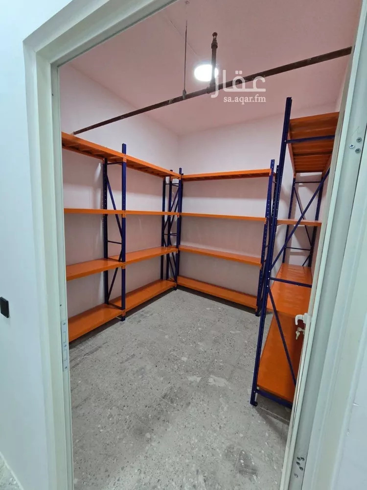 مستودع للإيجار في شارع تميم الدارى, حي الدريهمية, مدينة الرياض, منطقة الرياض صورة 2