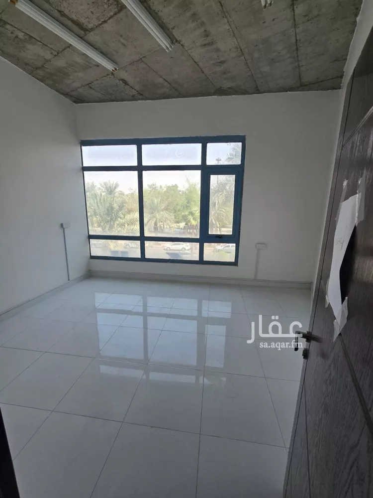 مستودع للإيجار في شارع تميم الدارى, حي الدريهمية, مدينة الرياض, منطقة الرياض