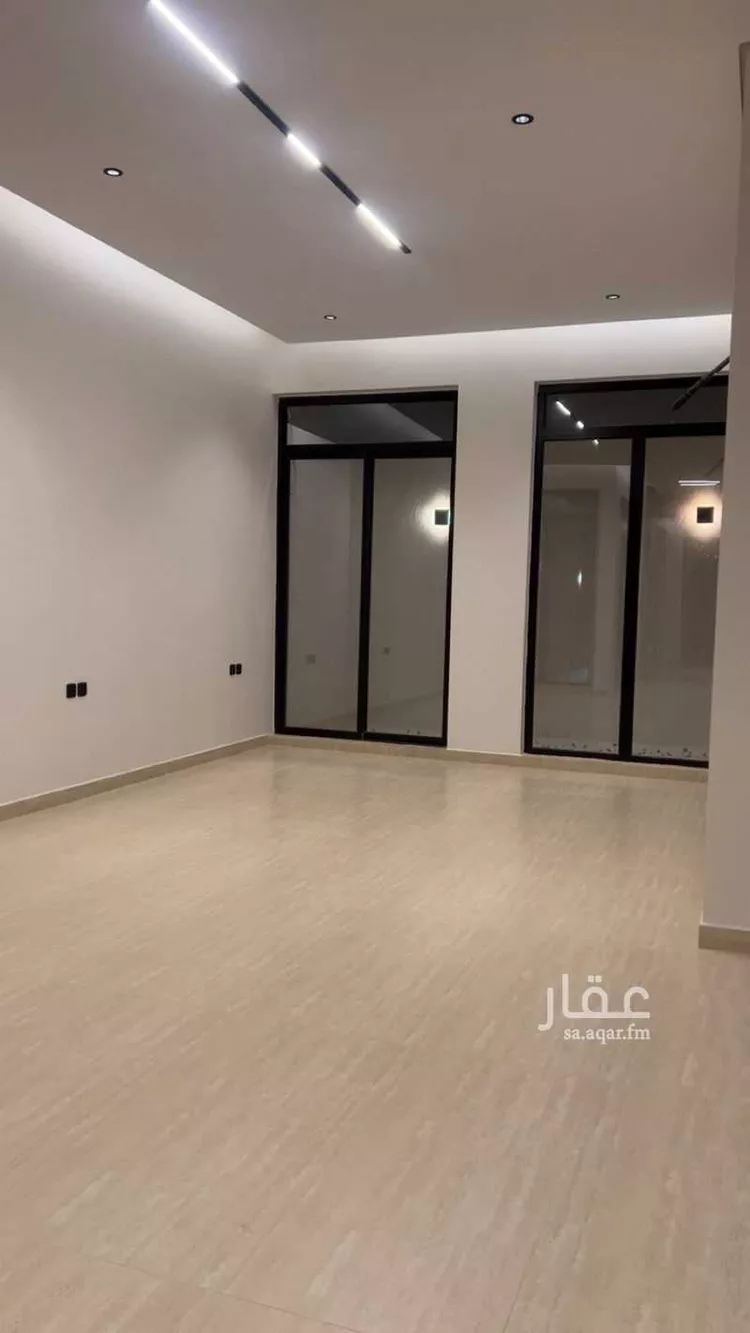 فيلا للبيع في شارع إبراهيم القيسي, حي الإزدهار, مدينة الرياض, منطقة الرياض صورة 3