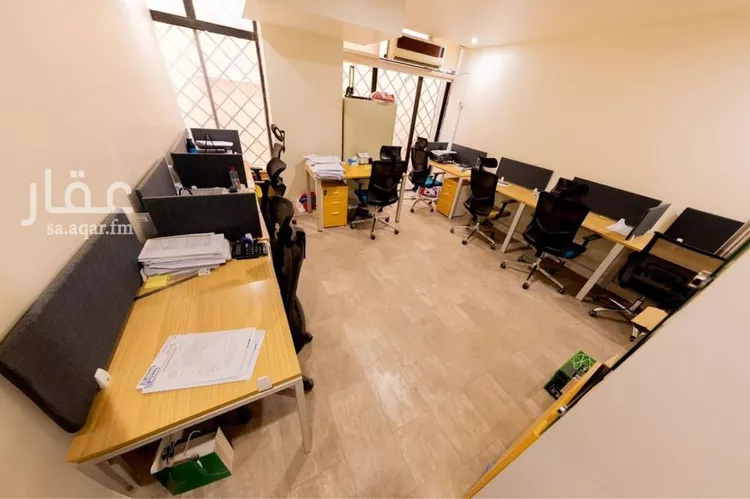 مكتب تجاري للإيجار في شارع صفوان بن سليم, حي العارض, مدينة الرياض, منطقة الرياض صورة 3