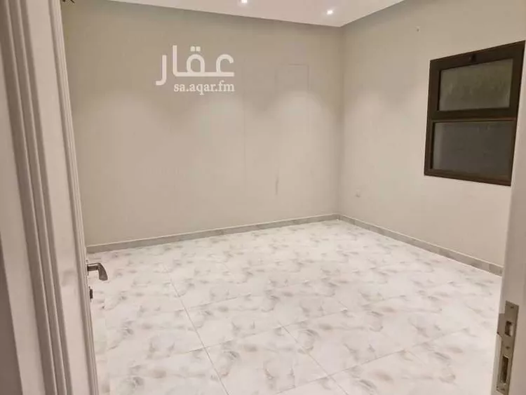 Floor for Rent in Dammam Ash Shulah صورة 2