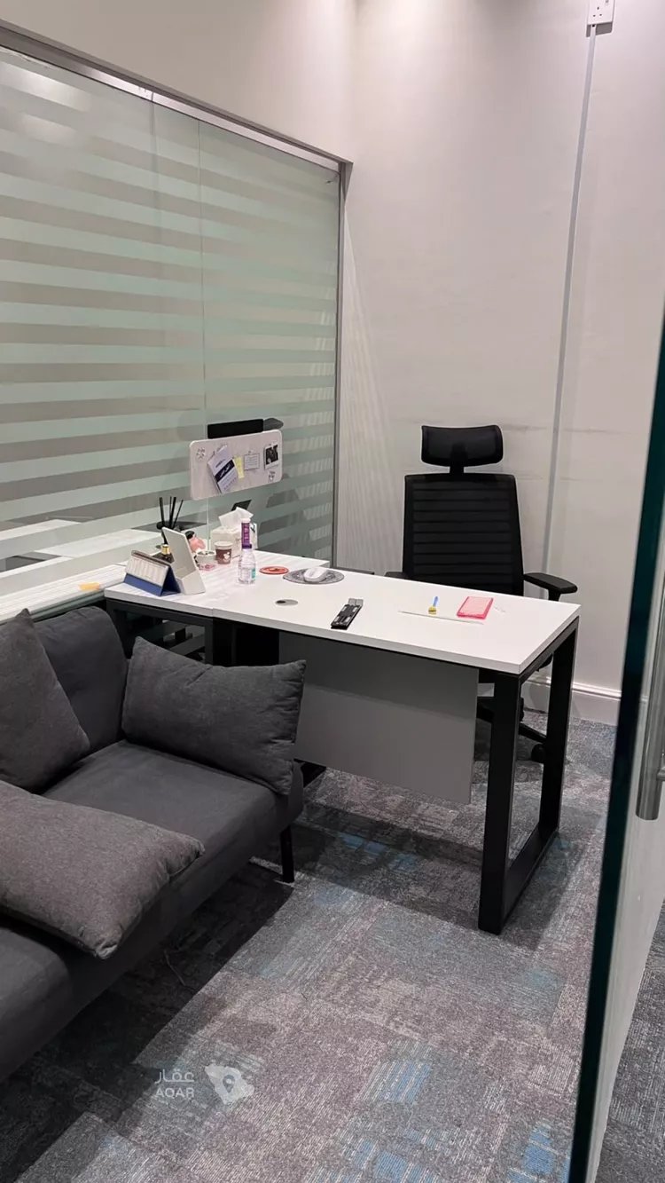 Commercial Office for Rent in Riyadh Al Yasmin 10