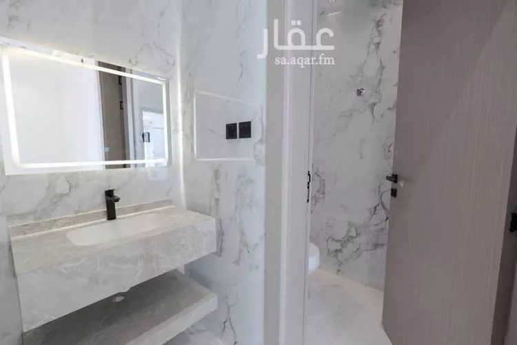 دور للبيع في شارع عبدالله النحوي, حي الرمال, مدينة الرياض, منطقة الرياض صورة 4