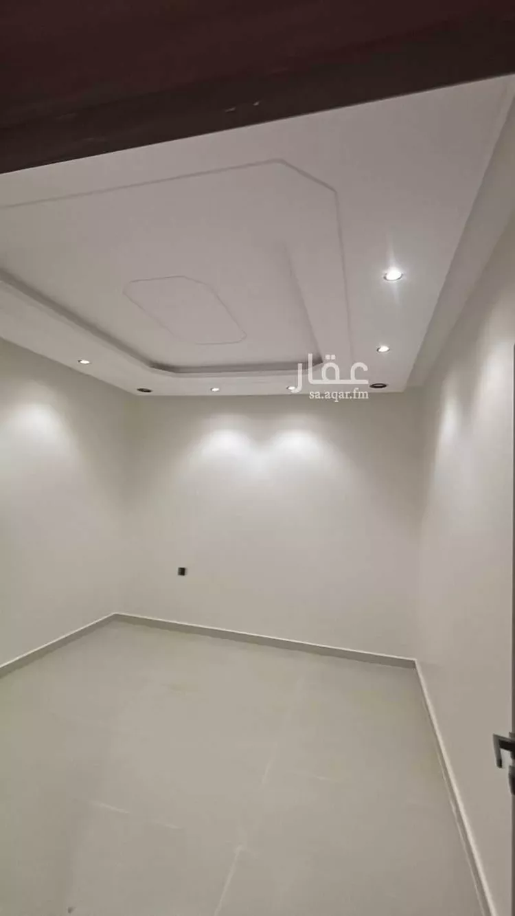 Floor for Sale in Riyadh Al Janadriyah صورة 4