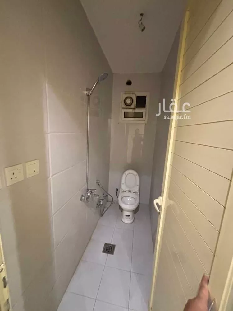 غرفة للإيجار في شارع جبل نعمان, حي العليا, مدينة الرياض, منطقة الرياض صورة 3