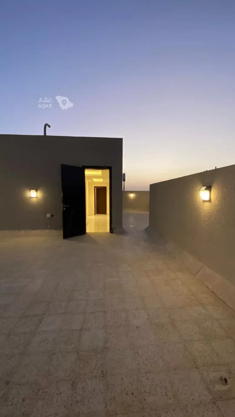 Villa for Sale in Riyadh Al Janadriyah 18