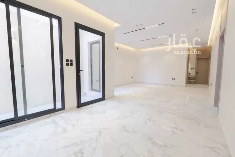 دور للبيع في شارع عبدالله النحوي, حي الرمال, مدينة الرياض, منطقة الرياض صورة 2