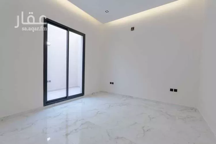 دور للبيع في شارع علي بن أبي طاهر, حي الرمال, مدينة الرياض, منطقة الرياض صورة 2