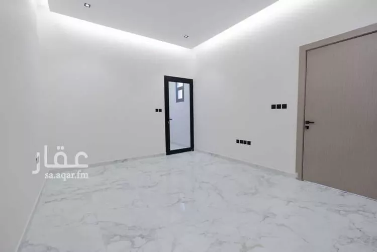 دور للبيع في شارع عبدالله النحوي, حي الرمال, مدينة الرياض, منطقة الرياض صورة 5