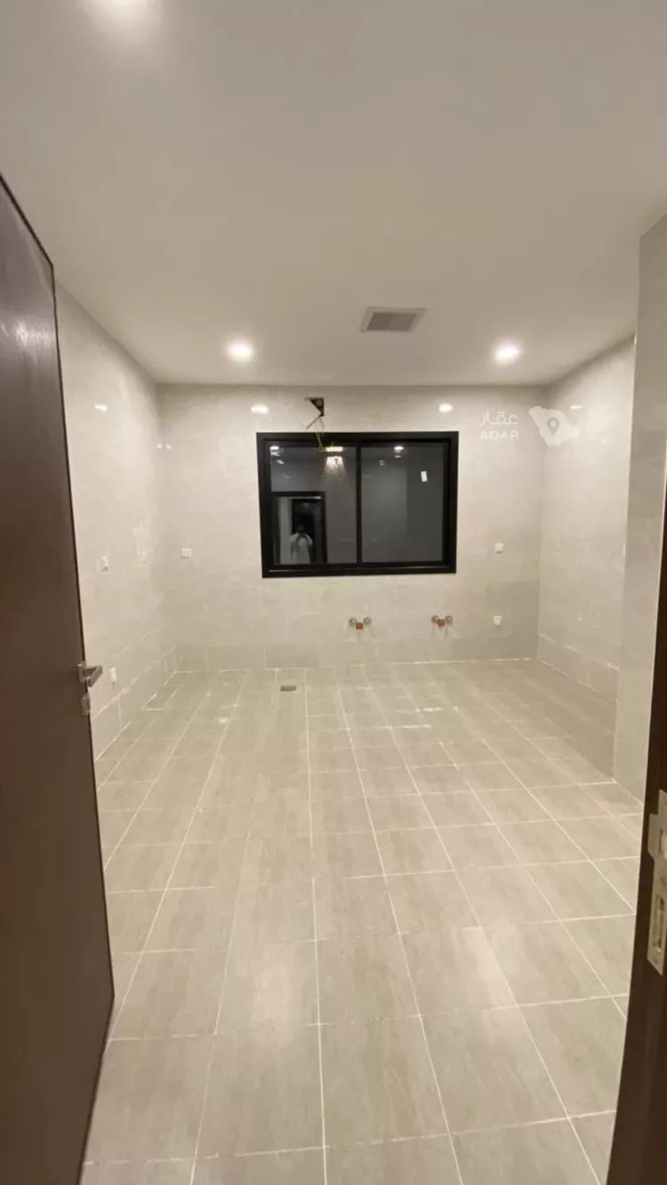 Villa for Sale in Riyadh Al Janadriyah 22