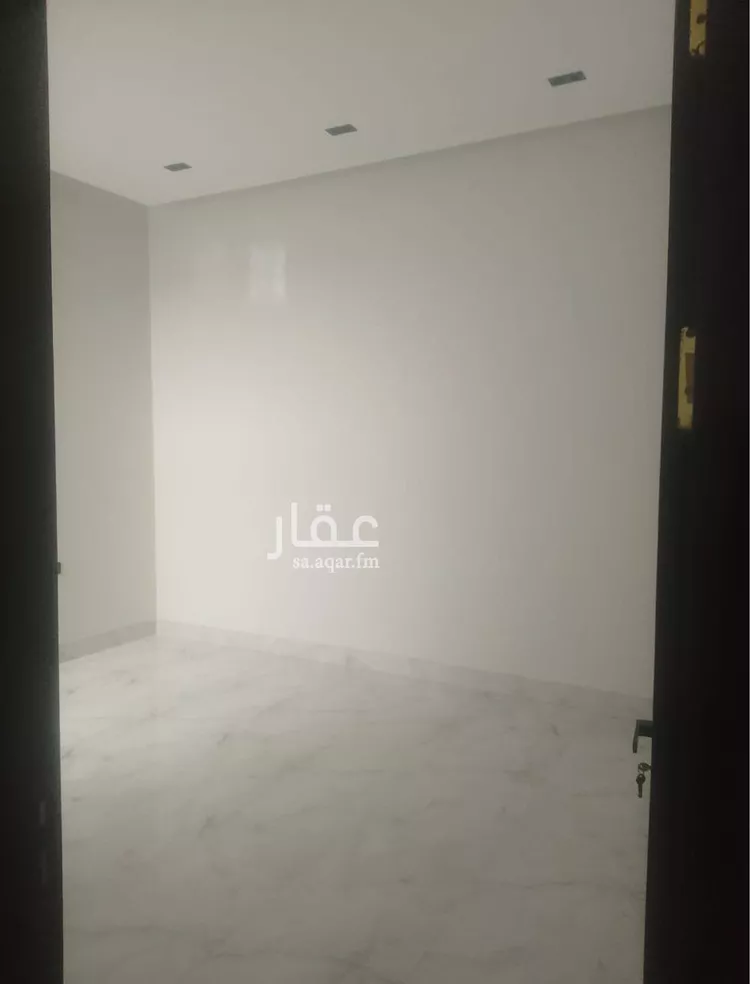 فيلا للبيع في شارع السائب المكي, حي البيان, مدينة الرياض, منطقة الرياض صورة 3