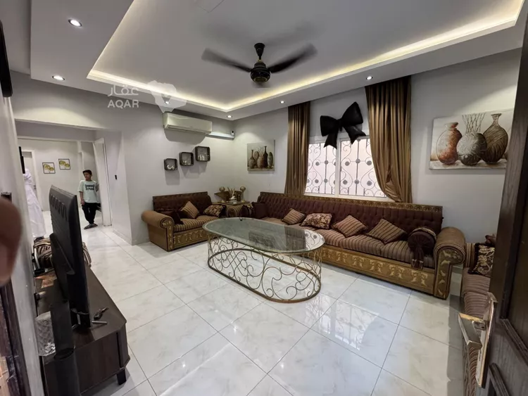 فيلا للبيع في شارع ابن شهامة, حي سلطانة, مدينة الرياض, منطقة الرياض صورة 2