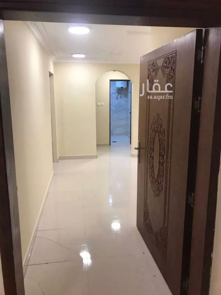 شقة للإيجار في شارع عمار ابن ياسر, حي العزيزية, مدينة الدمام, المنطقة الشرقية صورة 2