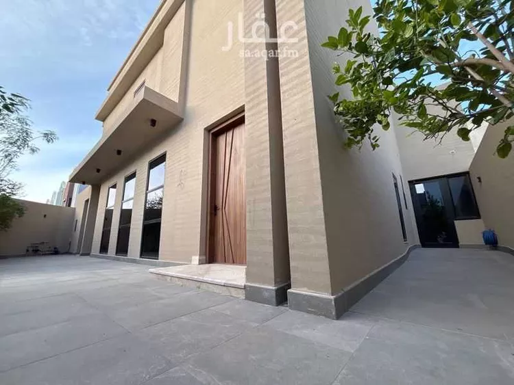 فيلا للبيع في شارع ابراهيم بن عفيصان, حي الصدفة, مدينة الدمام, المنطقة الشرقية صورة 2